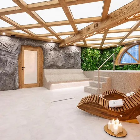 Swistak & I Wake Up With Mountain View 3* كوشتيليسكا