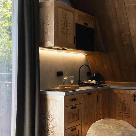 Swistak & I Wake Up With Mountain View