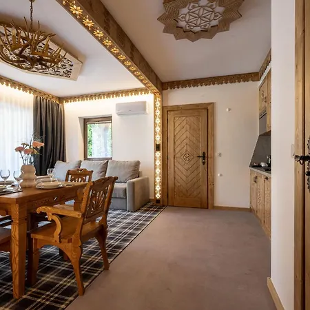 Swistak & I Wake Up With Mountain View ゲストハウス